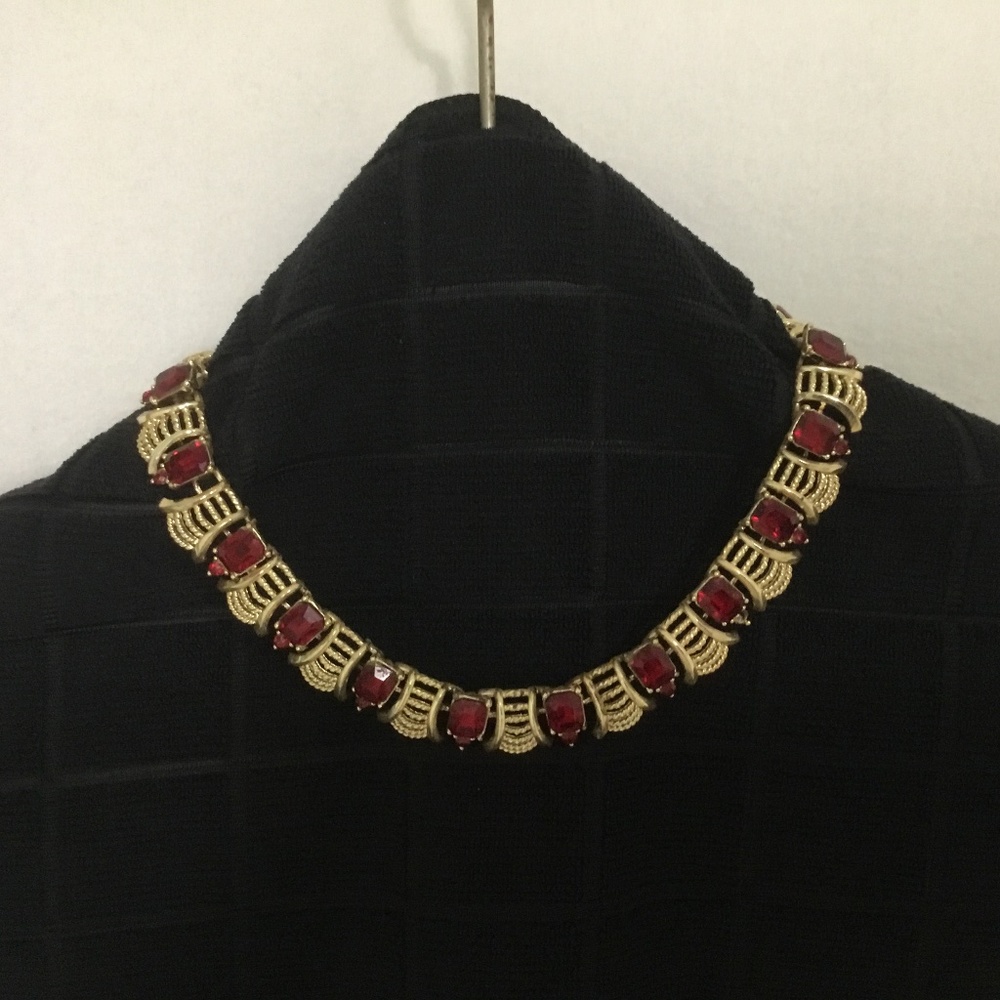 Gold and Red Fashion Jewelry Necklace